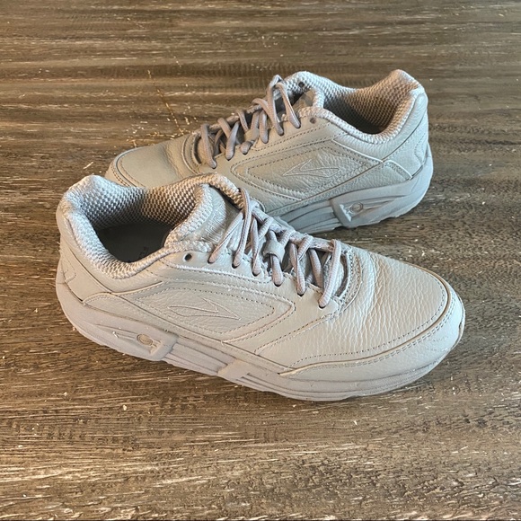 linear platform shoes